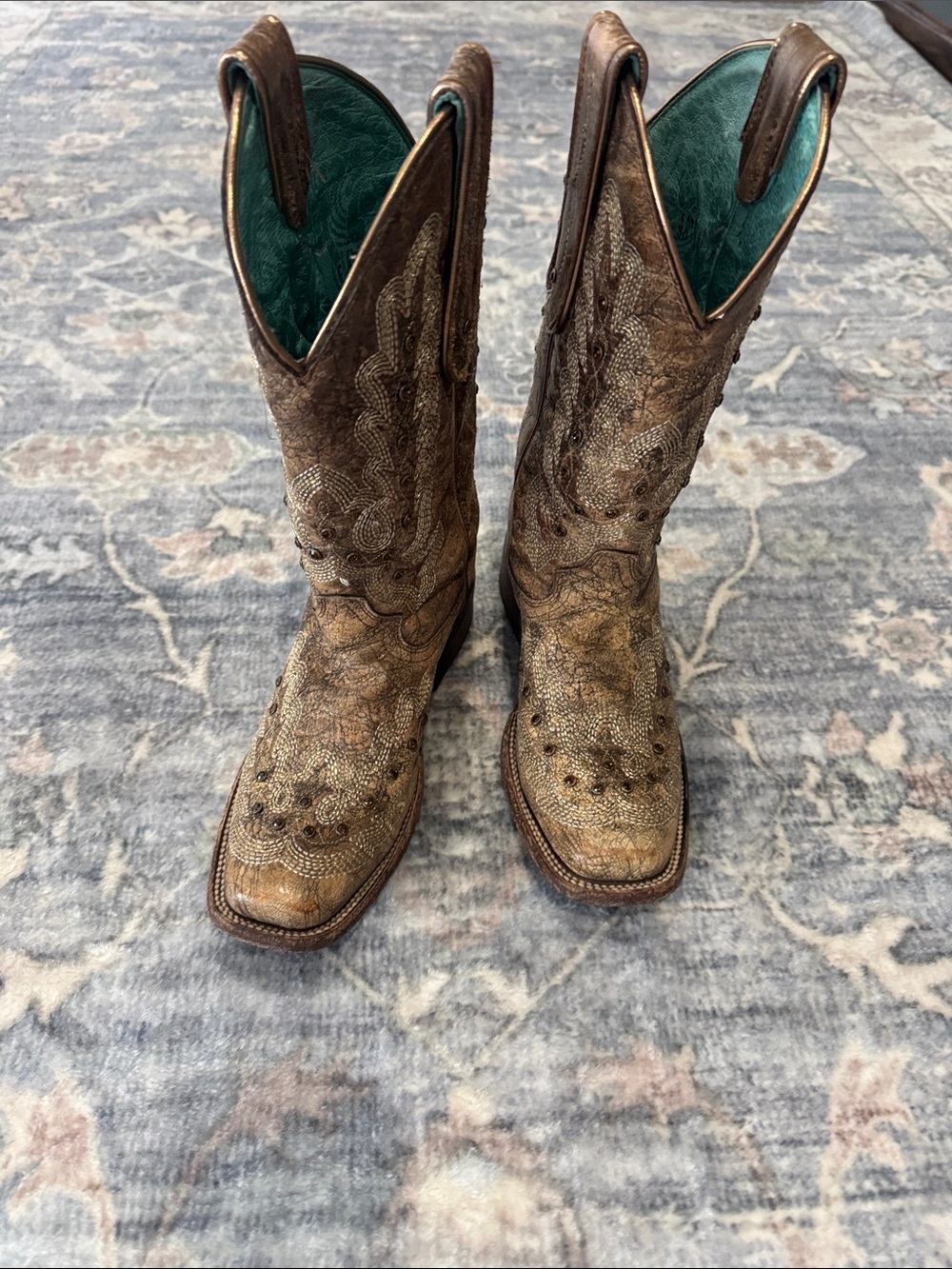Women’s Corral square tow low profile heel cowboy boot